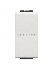 bticino living light   pulsante unipolare 10a assiale 1 posto bticino n4055n