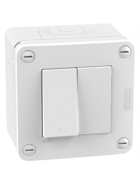 bticino 28402w1 matix go scatola ip40 2 moduli  con interruttore piu falso polo bticino 28402w1